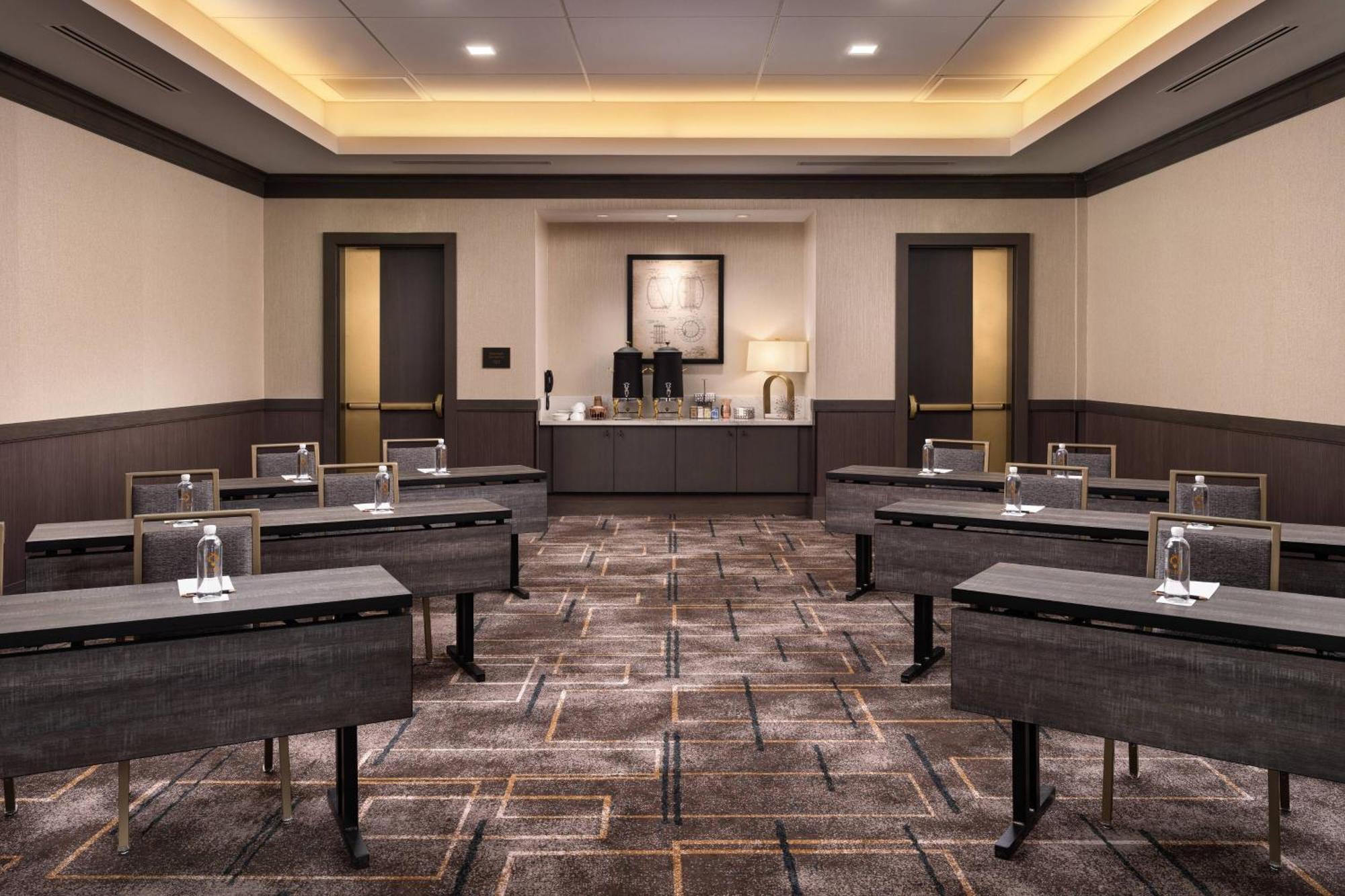 Hotel Distil, Autograph Collection Louisville Kültér fotó